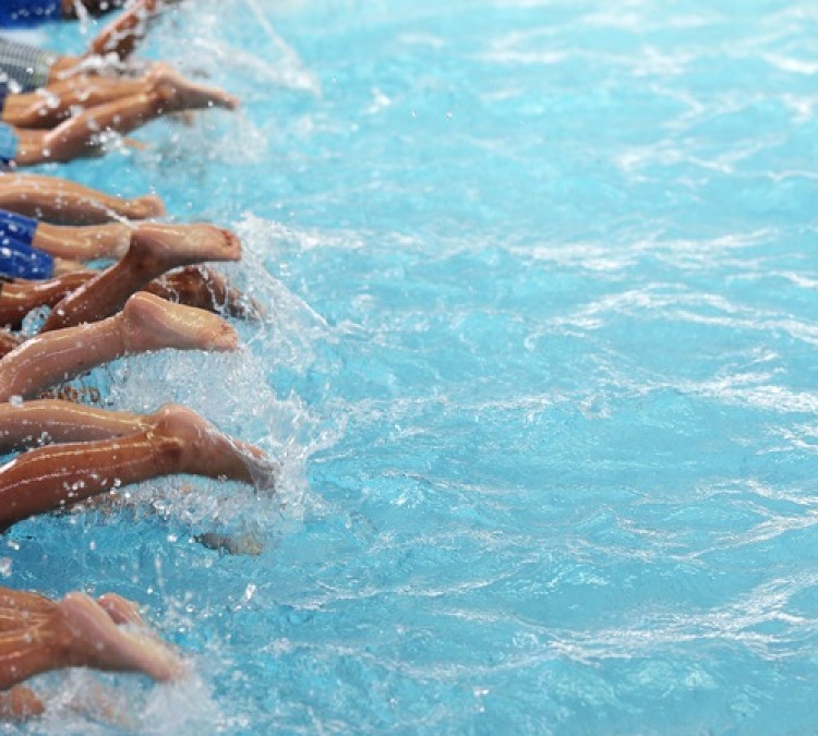 happy-splashes-learn-to-swim-school-photo